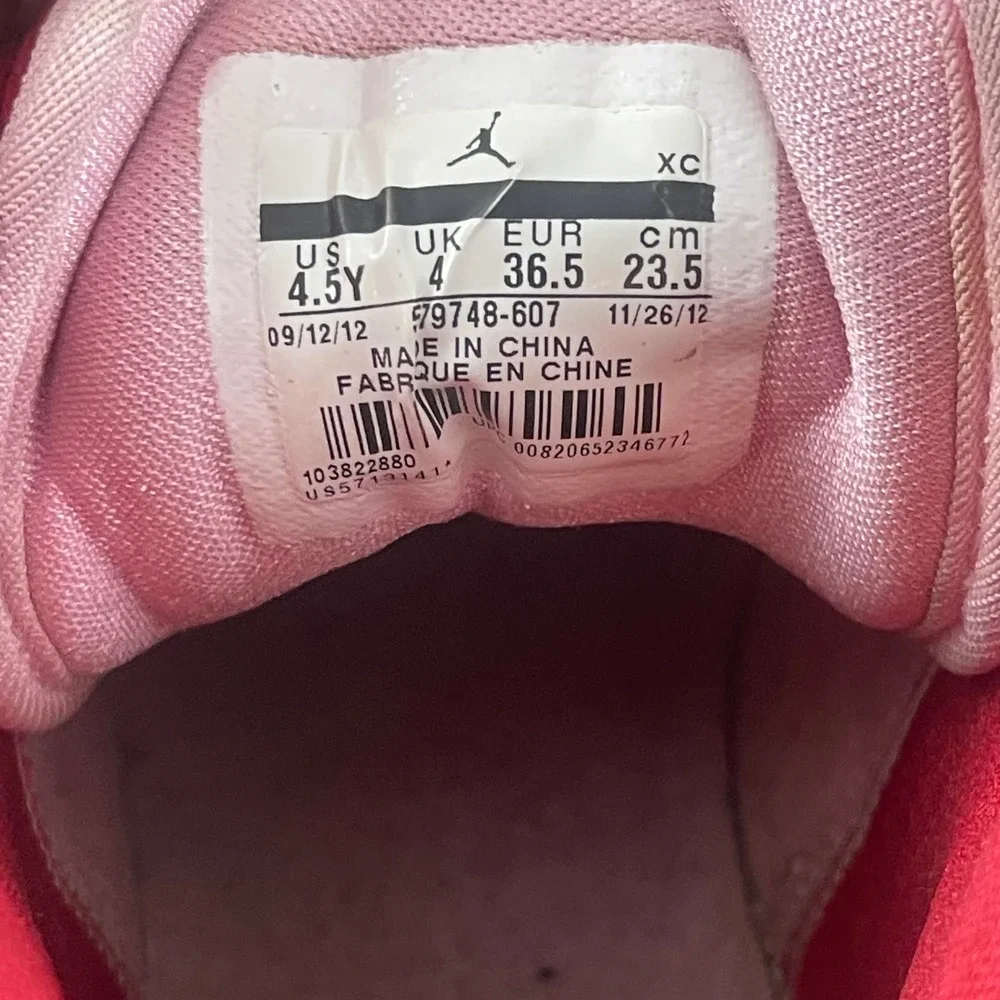 Nike Air Jordan‎ 1 Mid Kids 4.5Y Valentines Day Heart Pink Red Basketball Shoes
